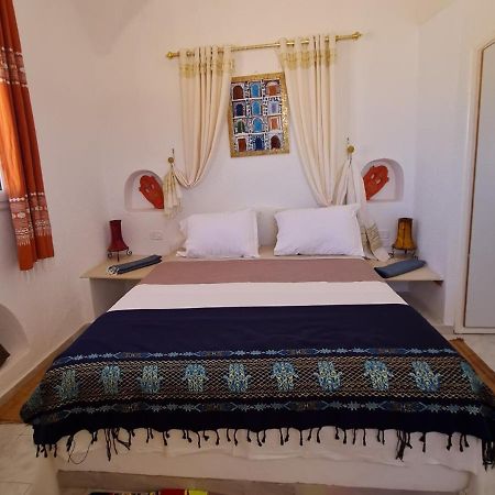 Maison typiques  Houmt Souk  Extérieur photo